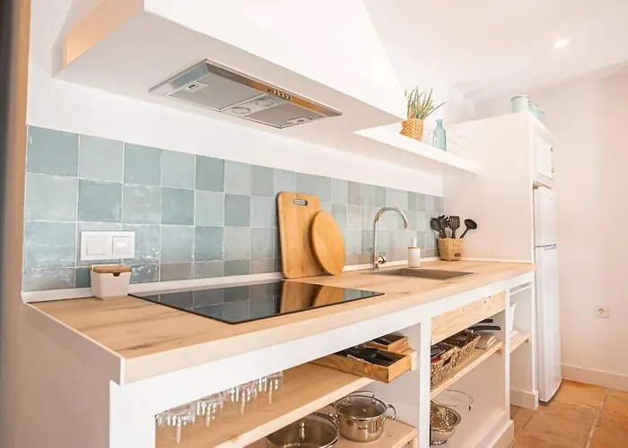 Alya Parking Incluido