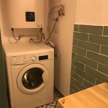 Alya Parking Incluido * סיירה נבדה